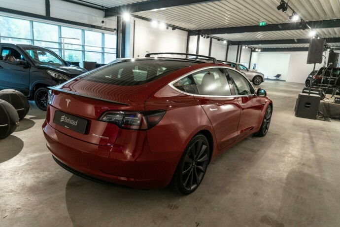 tesla-model-3-elektrisitet-2019-big-4