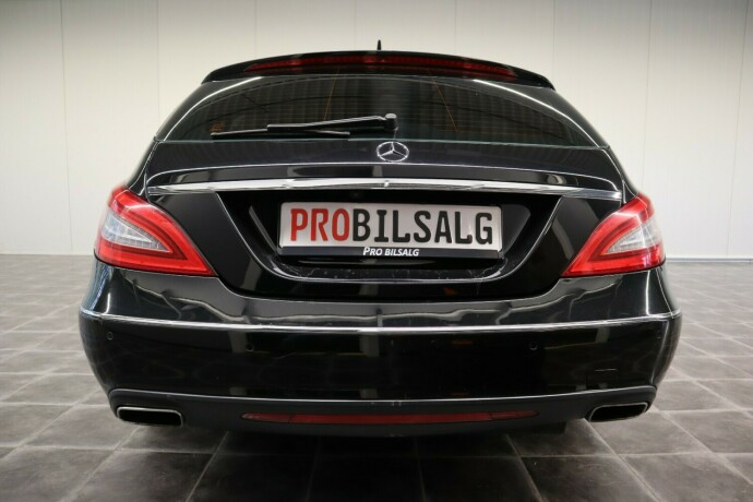 mercedes-benz-cls-diesel-2013-big-20