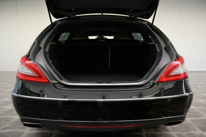 mercedes-benz-cls-diesel-2013-big-21