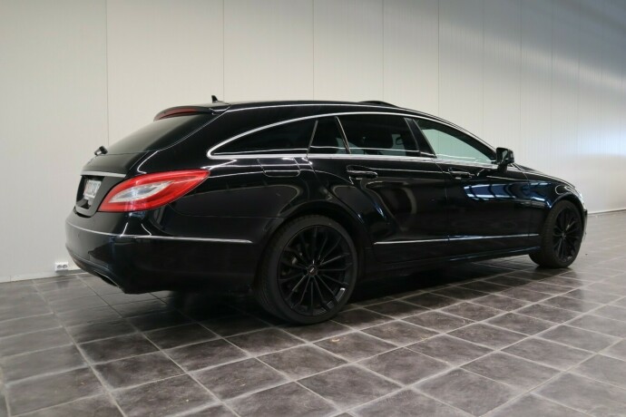 mercedes-benz-cls-diesel-2013-big-5