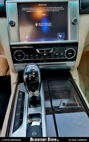 maserati-quattroporte-bensin-2014-big-23