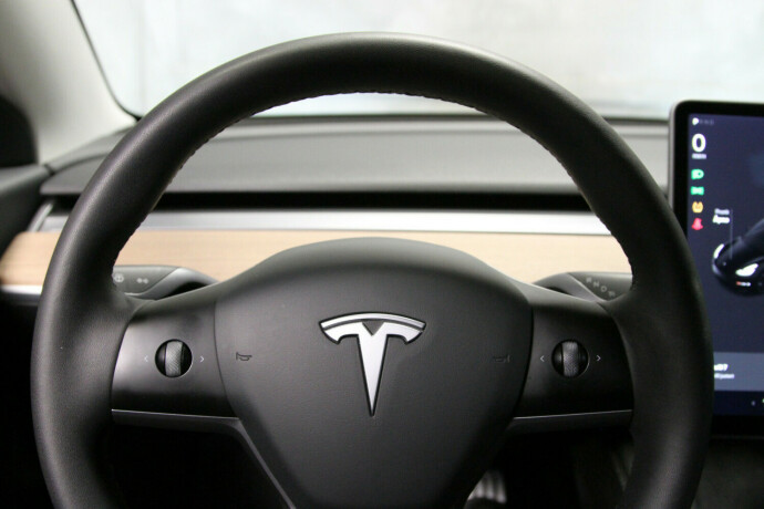 tesla-model-3-elektrisitet-2021-big-17