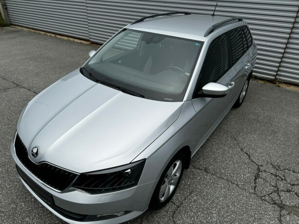 skoda-fabia-bensin-2015-big-5