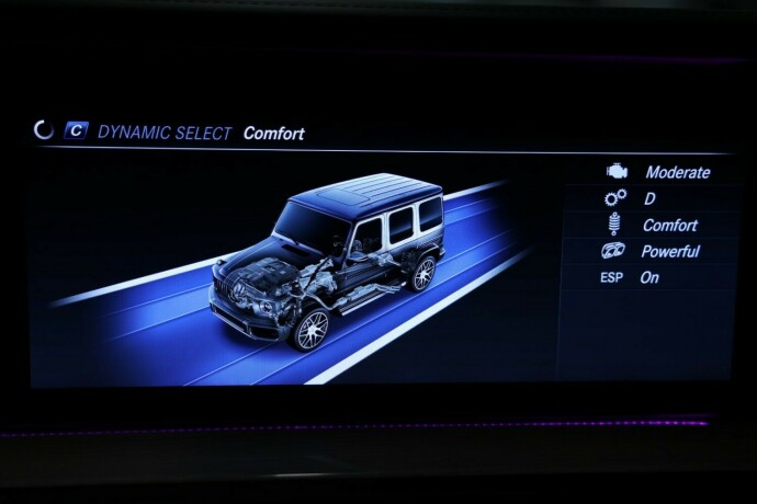 mercedes-benz-gelandewagen-bensin-2019-big-14