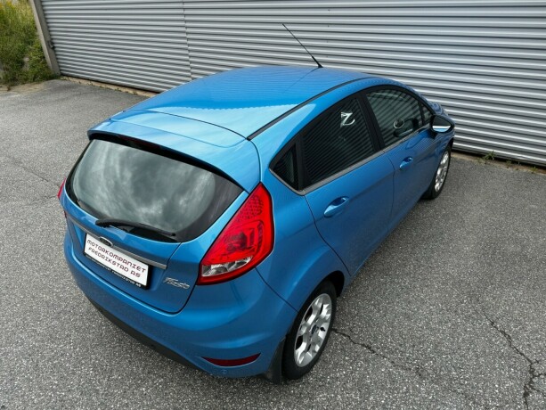 ford-fiesta-bensin-2012-big-7