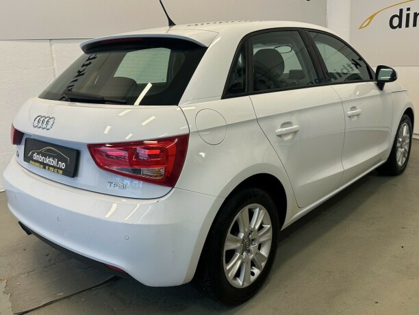 audi-a1-bensin-2012-big-9