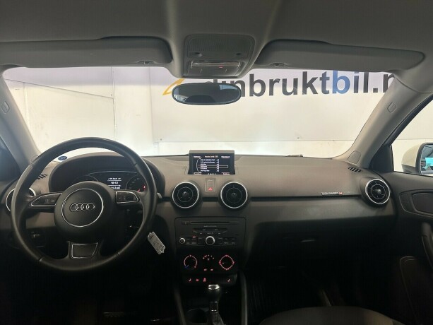 audi-a1-bensin-2012-big-14