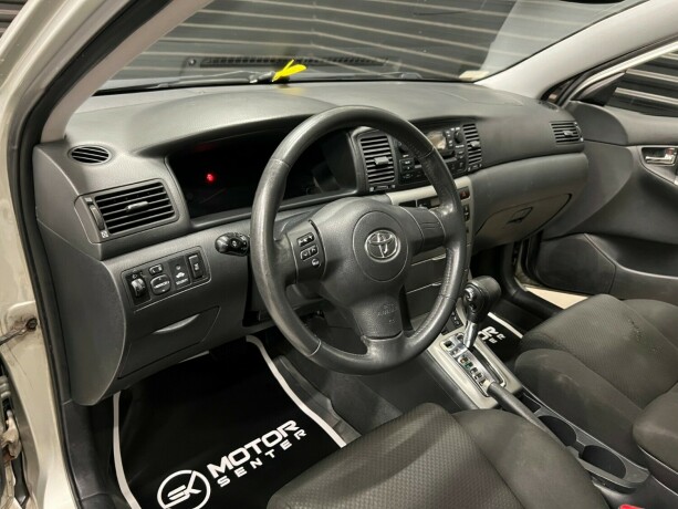 toyota-corolla-bensin-2006-big-9