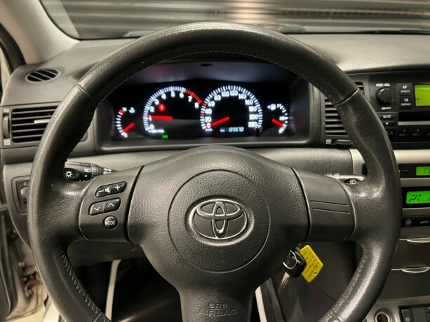 toyota-corolla-bensin-2006-big-12