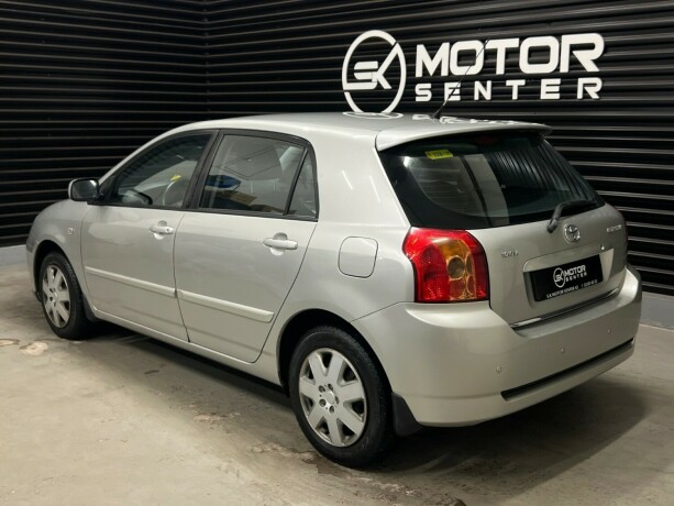 toyota-corolla-bensin-2006-big-1