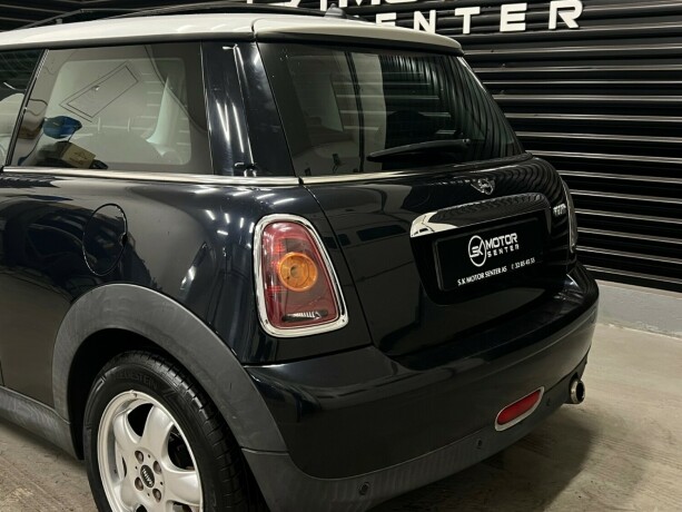 mini-cooper-bensin-2007-big-4