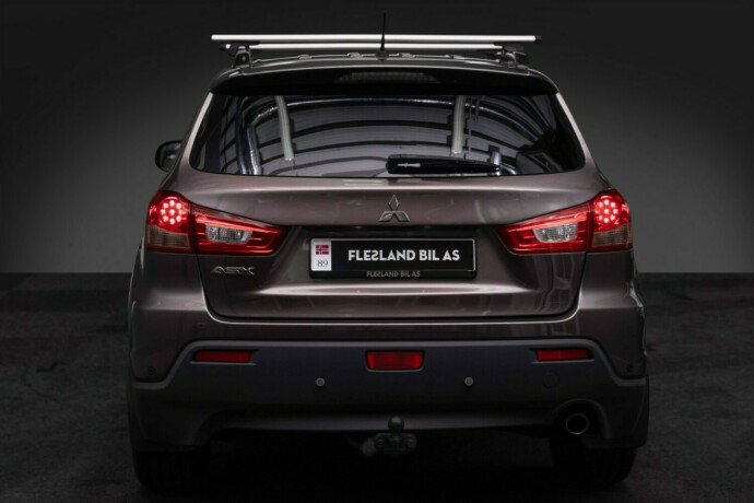 mitsubishi-asx-diesel-2011-big-6