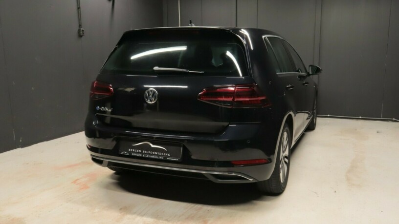 volkswagen-golf-elektrisitet-2019-big-19