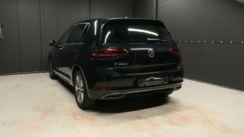 volkswagen-golf-elektrisitet-2019-big-17