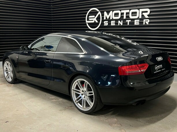 audi-a5-bensin-2010-big-2