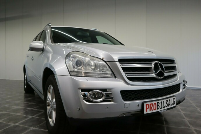 mercedes-benz-gl-diesel-2009-big-14