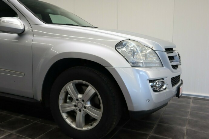 mercedes-benz-gl-diesel-2009-big-12