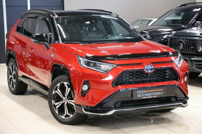 toyota-rav4-elektrisitetbensin-2020-big-3