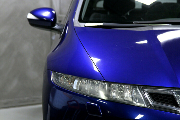 honda-civic-bensin-2010-big-16