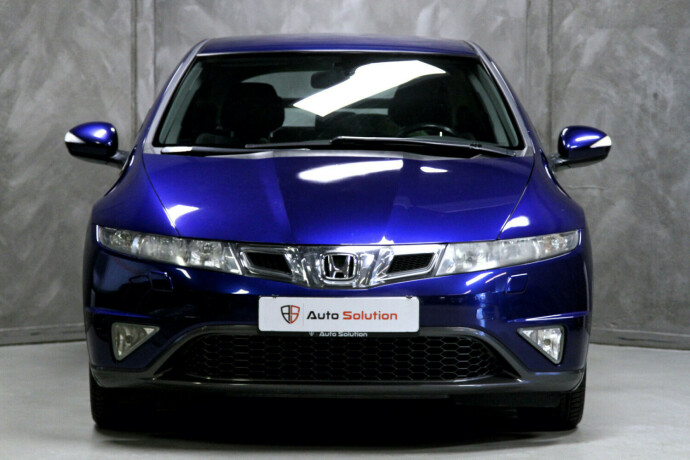 honda-civic-bensin-2010-big-15