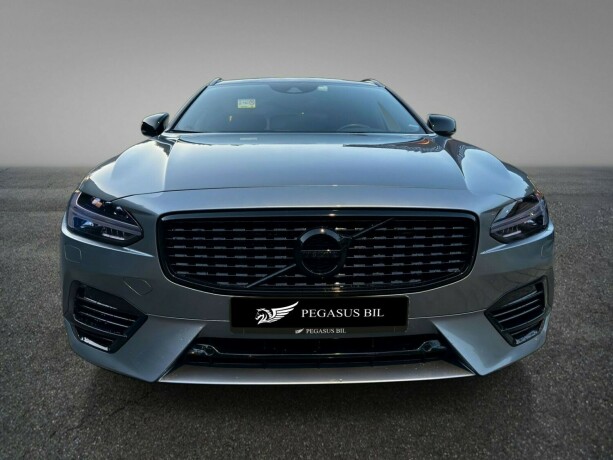 volvo-v90-elektrisitetbensin-2019-big-1