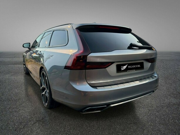 volvo-v90-elektrisitetbensin-2019-big-3