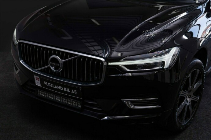 volvo-xc-60-elektrisitetbensin-2018-big-3