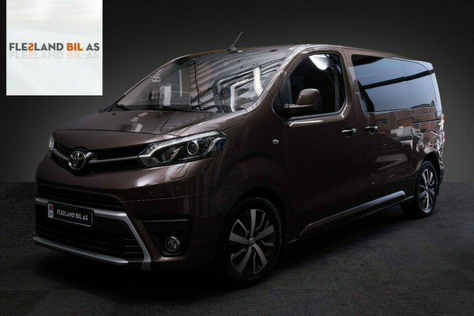 toyota-proace-verso-diesel-2018-big-0