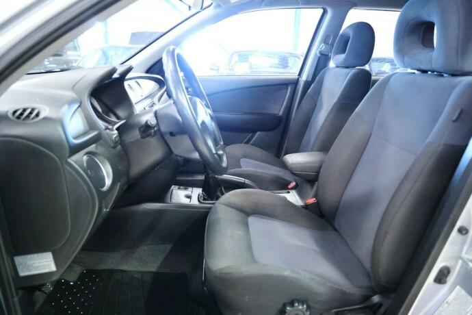 mitsubishi-outlander-bensin-2006-big-4