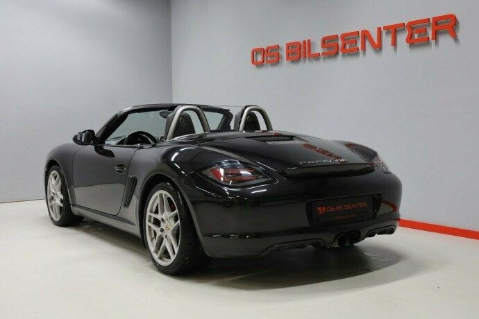 porsche-boxster-bensin-2010-big-4