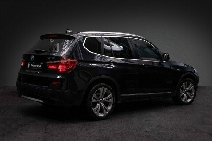 bmw-x3-diesel-2011-big-8