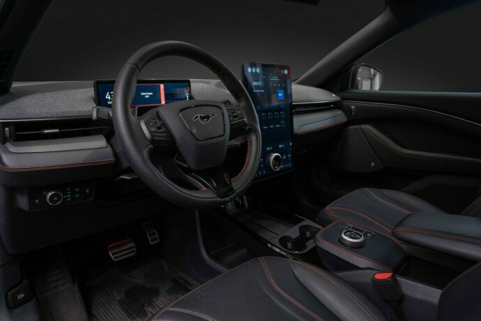 ford-mustang-mach-e-elektrisitet-2022-big-26