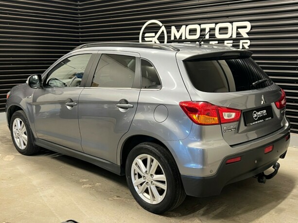 mitsubishi-asx-diesel-2011-big-1