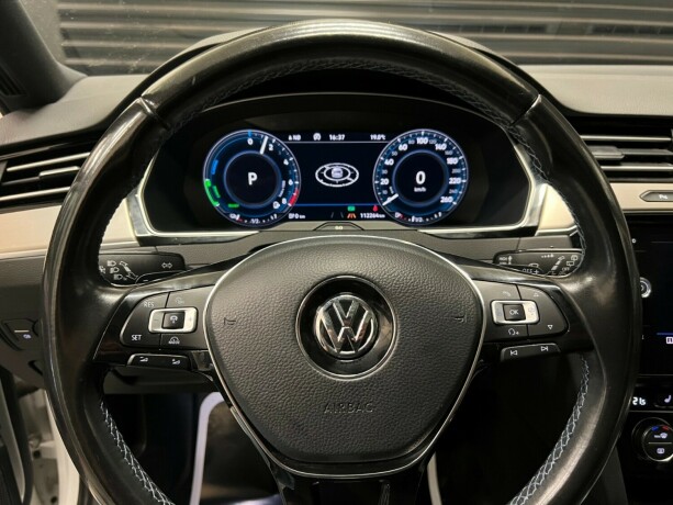 volkswagen-passat-elektrisitetbensin-2018-big-13