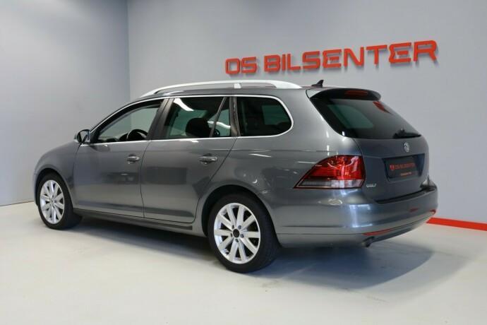 volkswagen-golf-diesel-2012-big-3