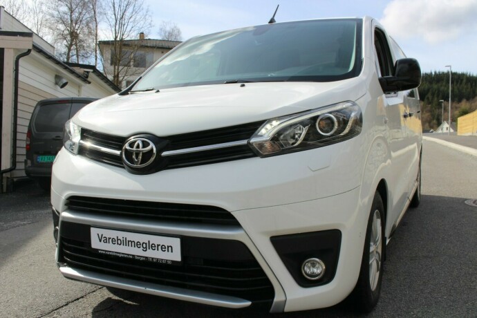 toyota-proace-diesel-2021-big-1