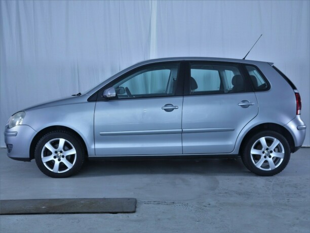 volkswagen-polo-bensin-2007-big-5