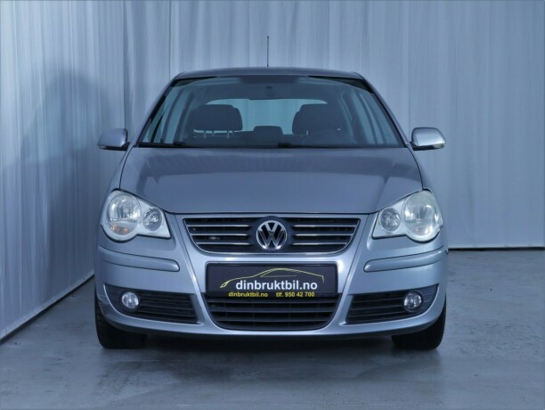 volkswagen-polo-bensin-2007-big-1