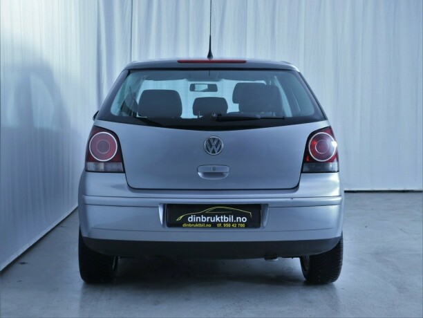 volkswagen-polo-bensin-2007-big-2