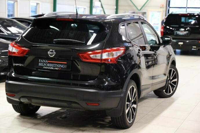 nissan-qashqai-bensin-2016-big-2