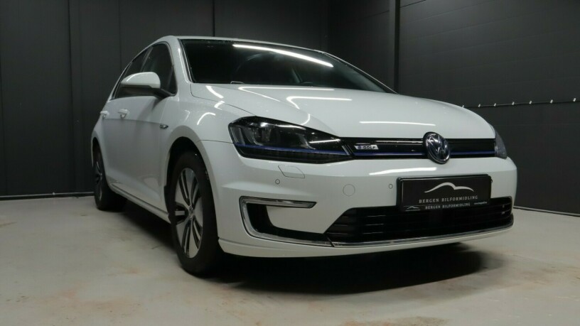 volkswagen-golf-elektrisitet-2017-big-0