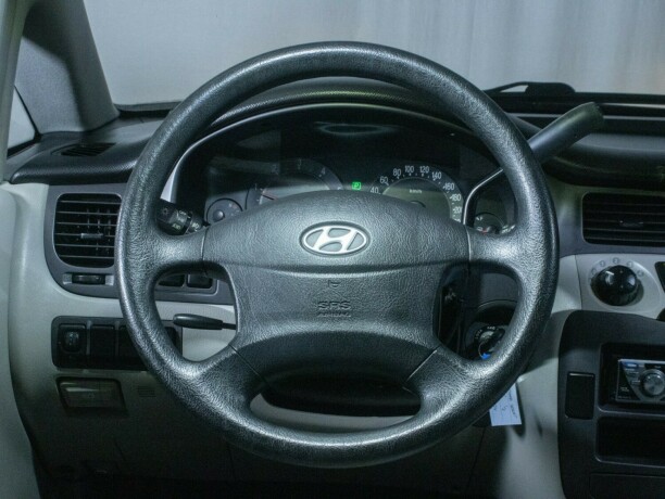 hyundai-trajet-diesel-2005-big-32