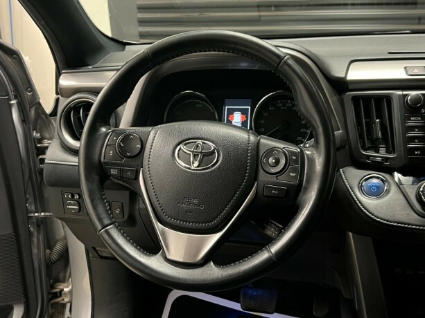 toyota-rav4-elektrisitetbensin-2017-big-14