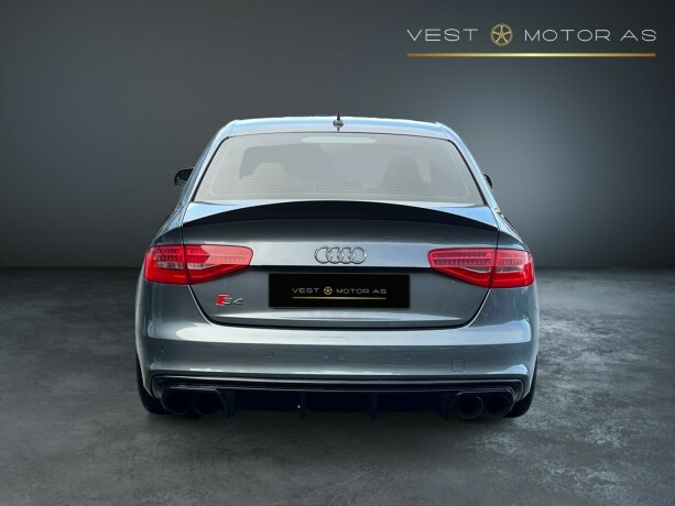 audi-s4-bensin-2012-big-5