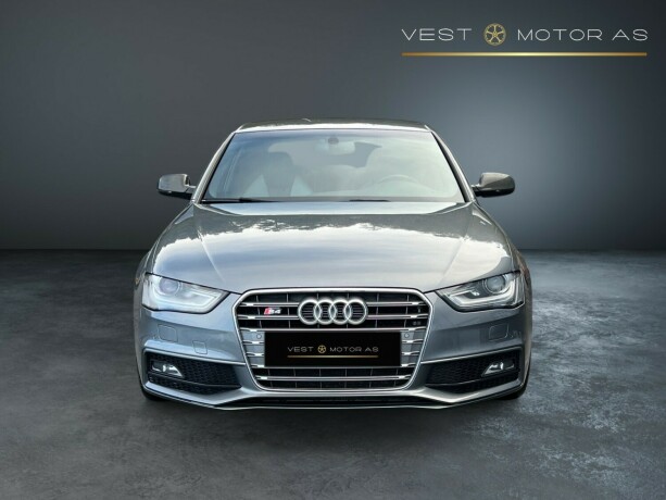 audi-s4-bensin-2012-big-1