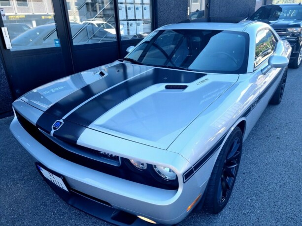 dodge-challenger-bensin-2009-big-10