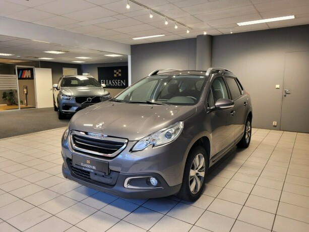 peugeot-2008-bensin-2014-big-9