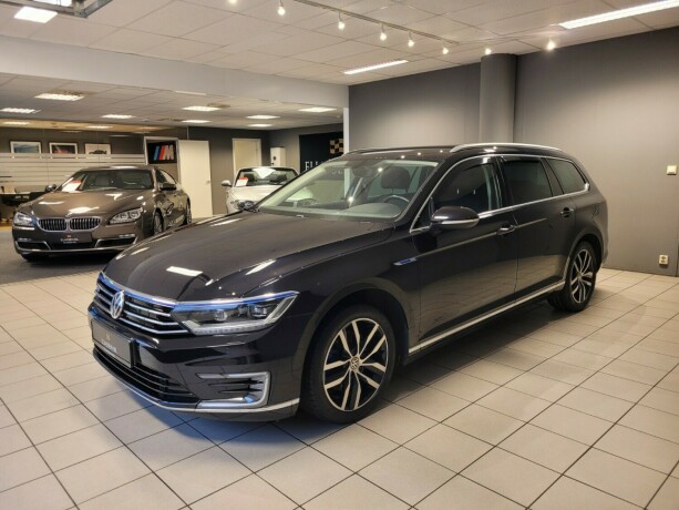 volkswagen-passat-elektrisitetbensin-2017-big-8