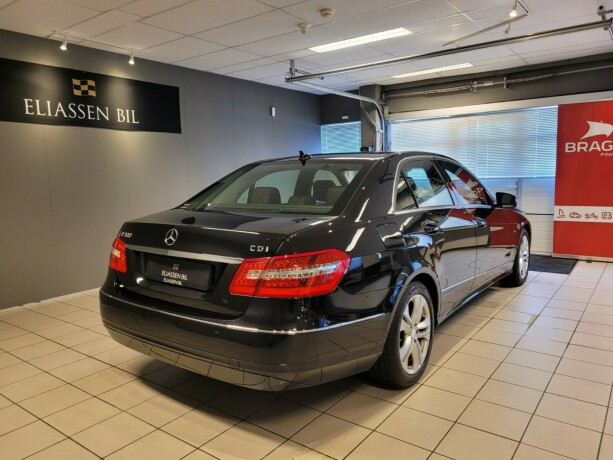 mercedes-benz-e-klasse-diesel-2010-big-5