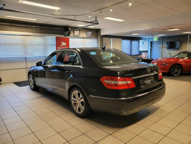 mercedes-benz-e-klasse-diesel-2010-big-7